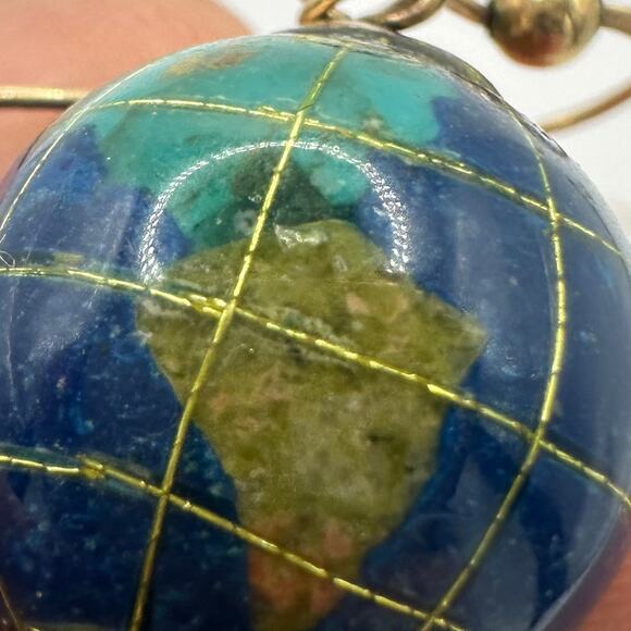 Vintage gold plated semiprecious gemstones inlay globe earth hook drop earrings - Picture 4 of 8